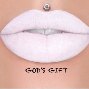 NIB Jeffree Star God’s Gift Velvet Trap Lipstick